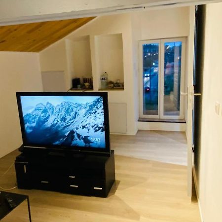 Studio Cros Climatise Castres  Buitenkant foto