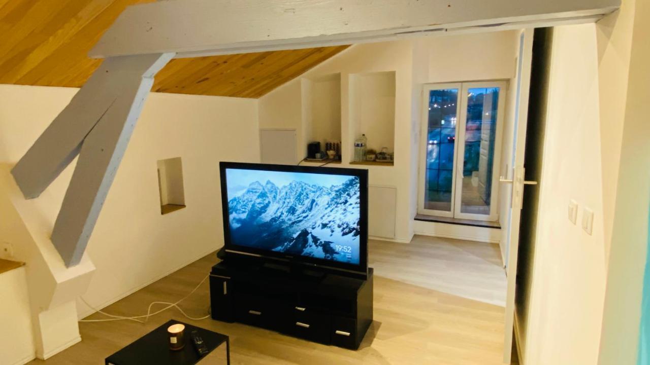 Studio Cros Climatise Castres  Buitenkant foto